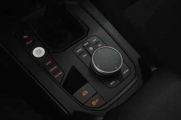 BMW 116 i Advantage 14