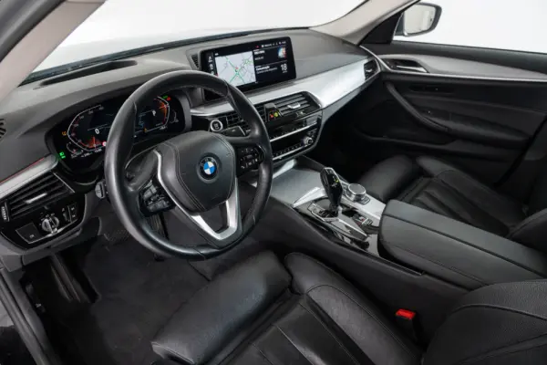 BMW 530 d Line Luxury Auto 22