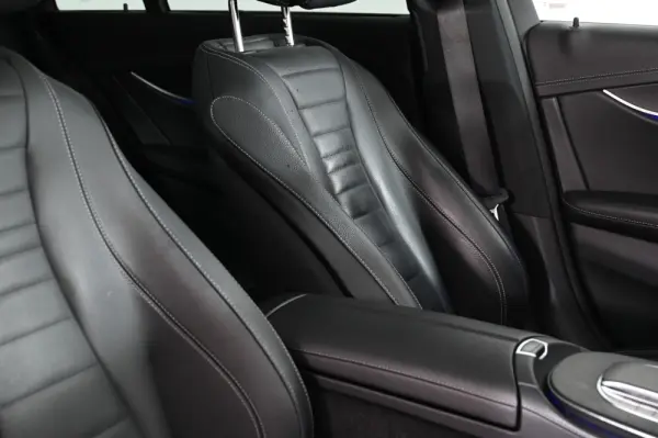 Mercedes-Benz E 220 d 4-Matic All Terrain Avantgarde 19