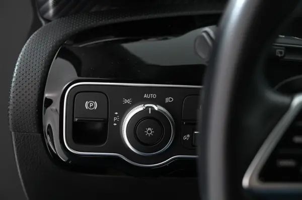 Mercedes-Benz A 200 Progressive Aut. 27