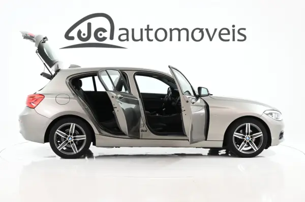 BMW 116 d Line Sport 6