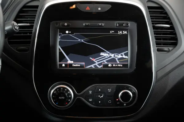 Renault Captur Outro 22