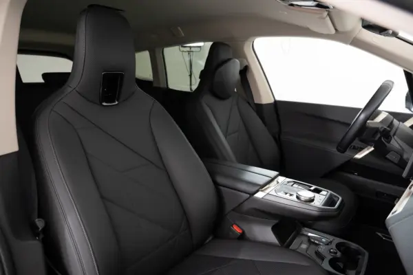 BMW iX xDrive 40 4