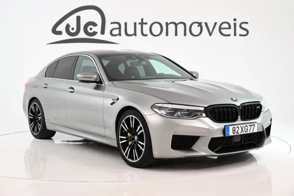 BMW M5 Standard 1
