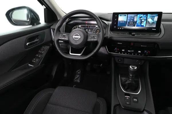 Nissan Qashqai 1.3 DIG-T Engage 11