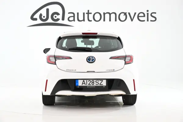 Toyota Corolla 1.8 Hybrid Comfort 8
