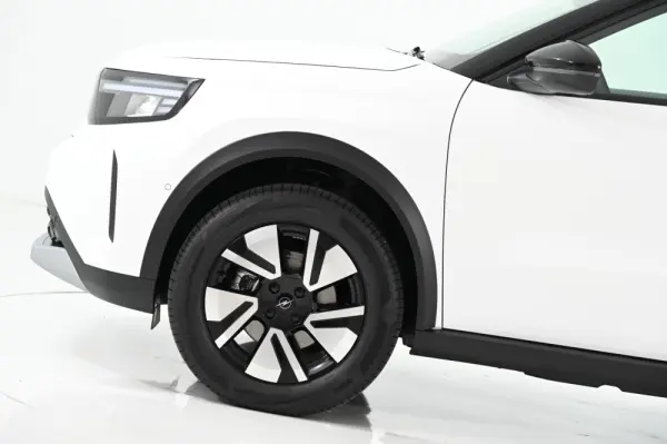 Opel Frontera 1.2 Hybrid GS eDCT 13
