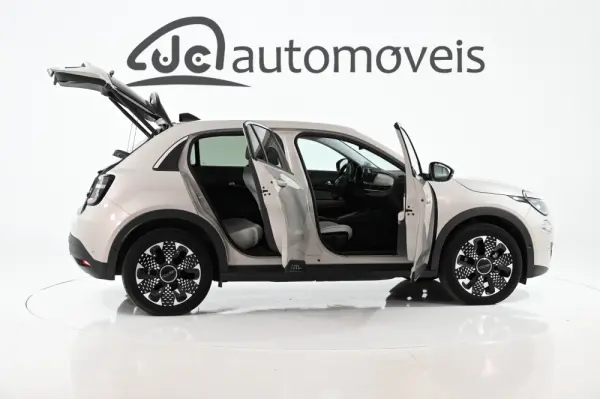 Fiat 600e 54 kWh La Prima 6