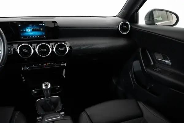 Mercedes-Benz A 160 Style 17