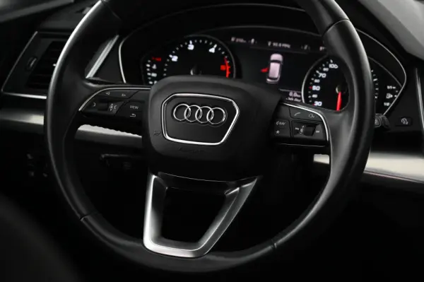Audi Q5 2.0 TDI Sport 19