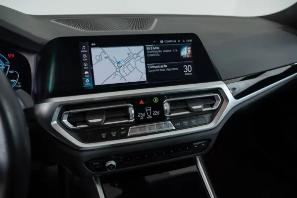 BMW 320 e Corporate Edition Auto 28