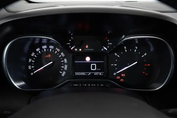 Citroen C3 Aircross Outro 19