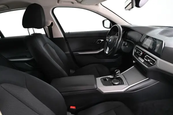 BMW 318 d Auto 24