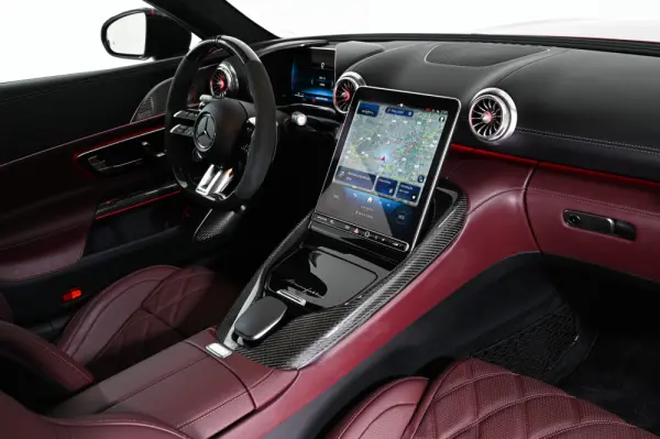 Mercedes-Benz AMG GT 63 Pro 4Matic+ 30