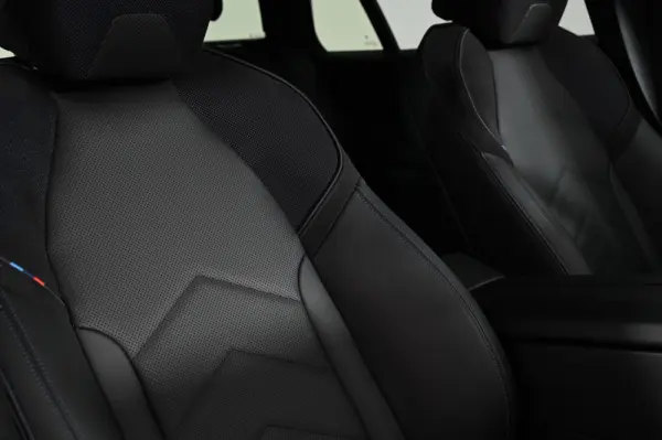 BMW 530 e Pack Desportivo M 32