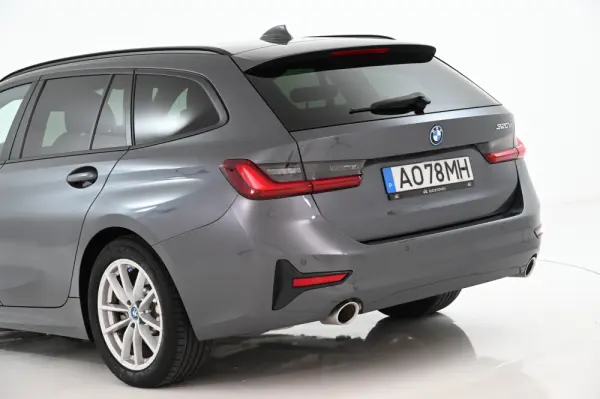 BMW 320 e Auto 15