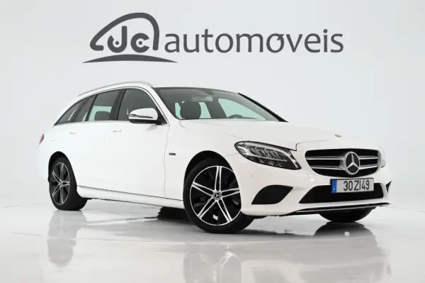 Mercedes-Benz C 300 de Avantgarde 13