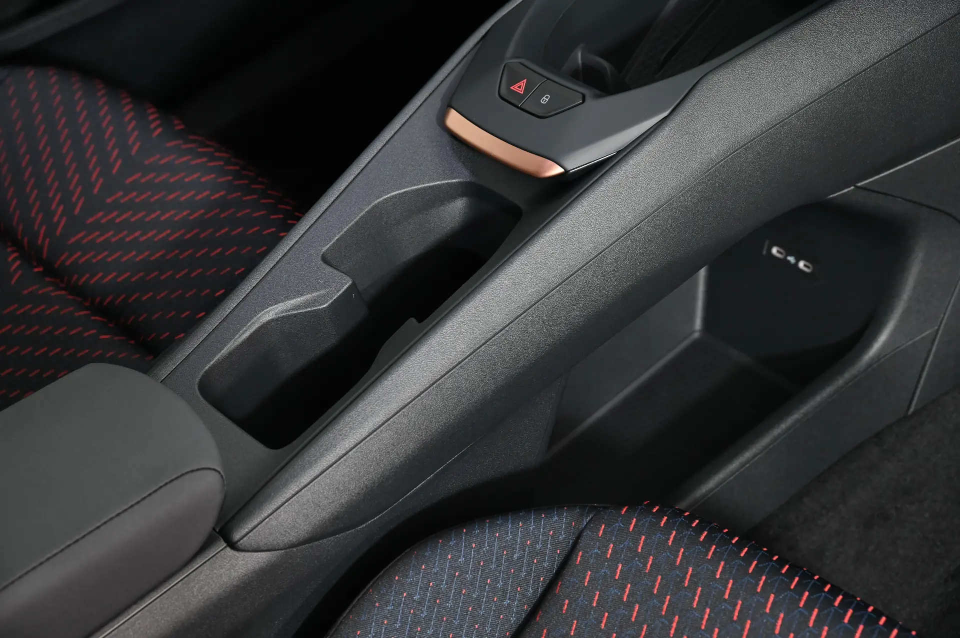 Cupra Raval 38.5 kWh Plus 25