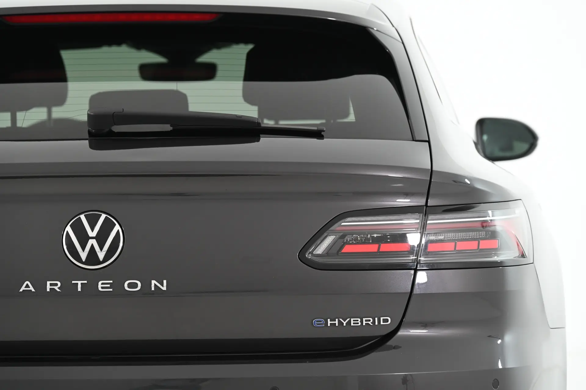 Volkswagen Arteon 1.4 TSI eHybrid Elegance 9