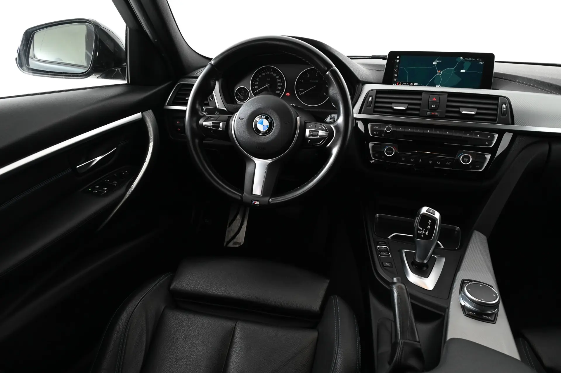 BMW 318 d Pack M Auto 12