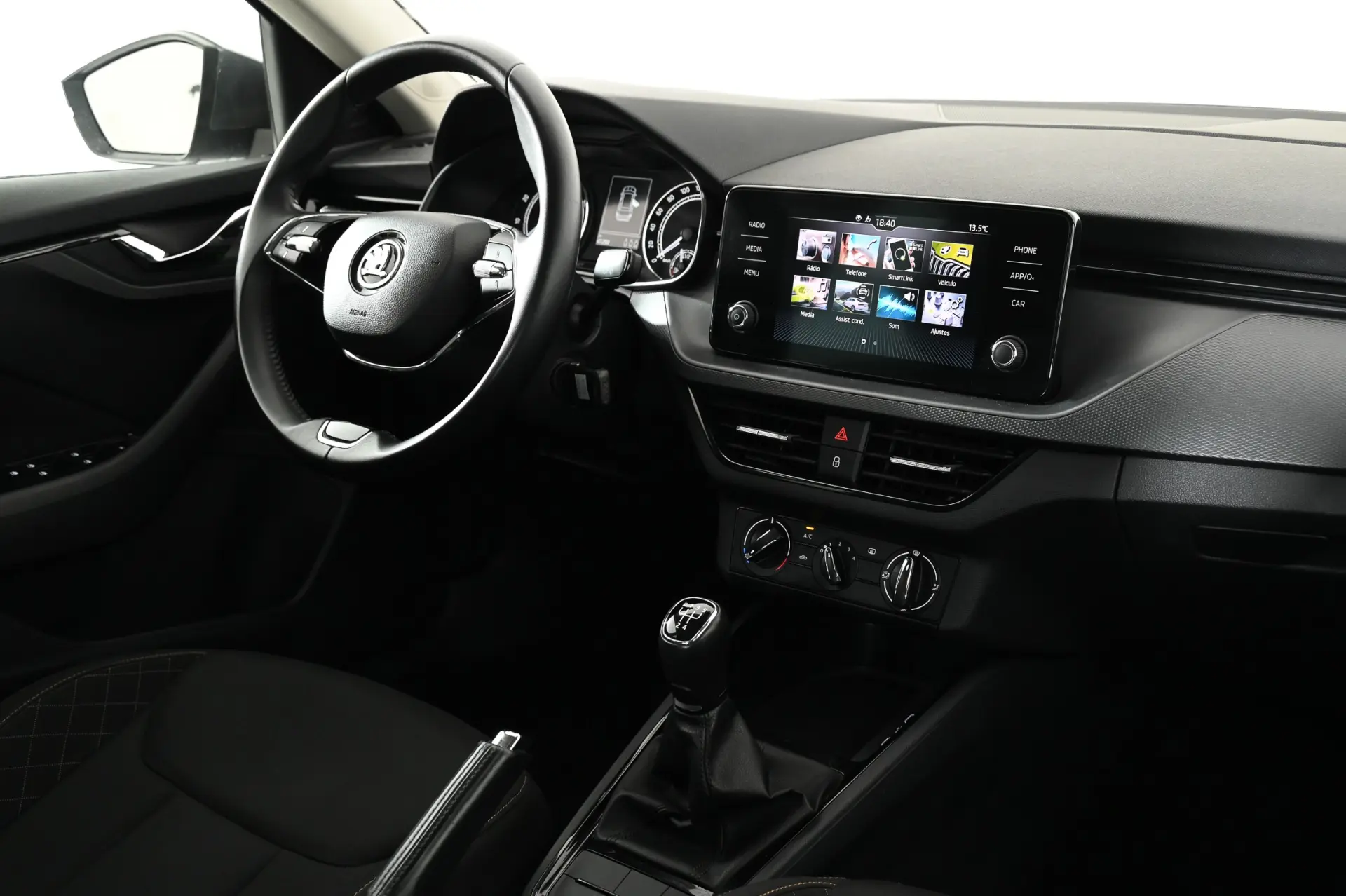 Skoda Kamiq 1.0 TSI Ambition 19