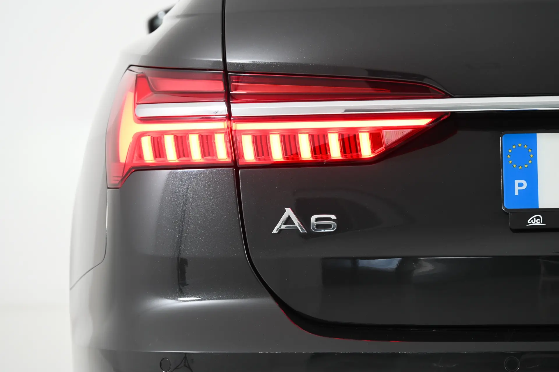 Audi A6 Avant 40 TDI Sport S tronic 11