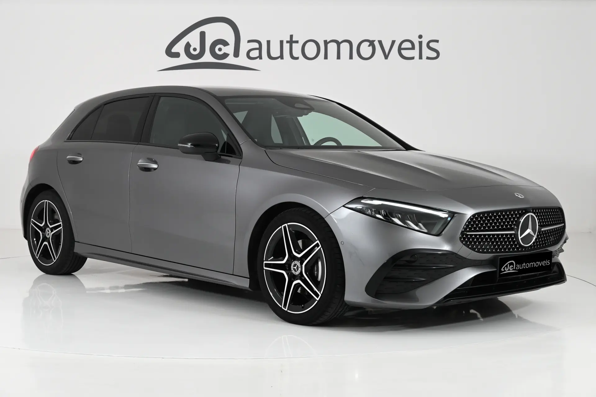 Mercedes-Benz A 200 Outro 1