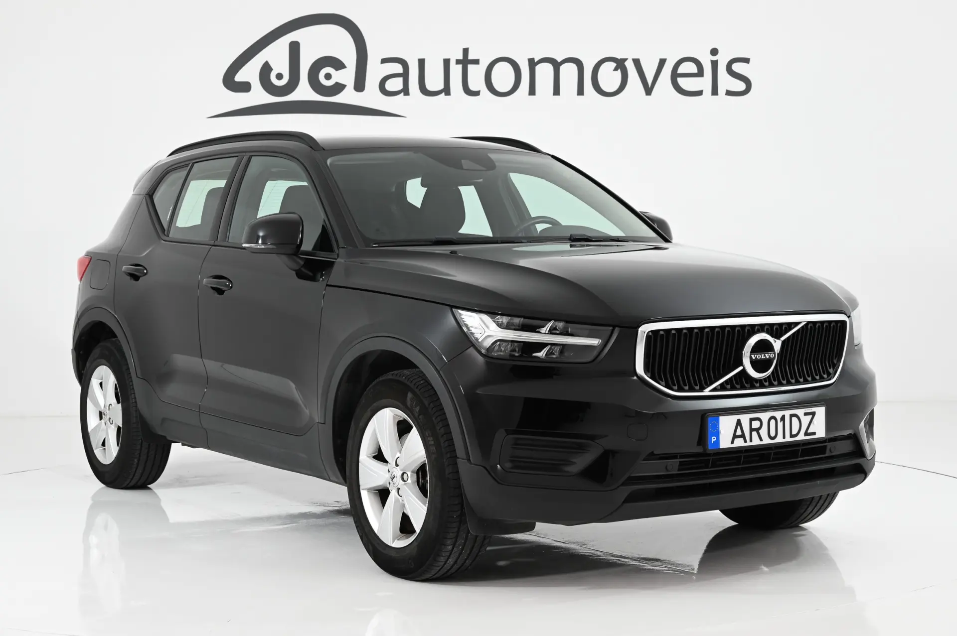 Volvo XC 40 1.5 T2 Momentum 1