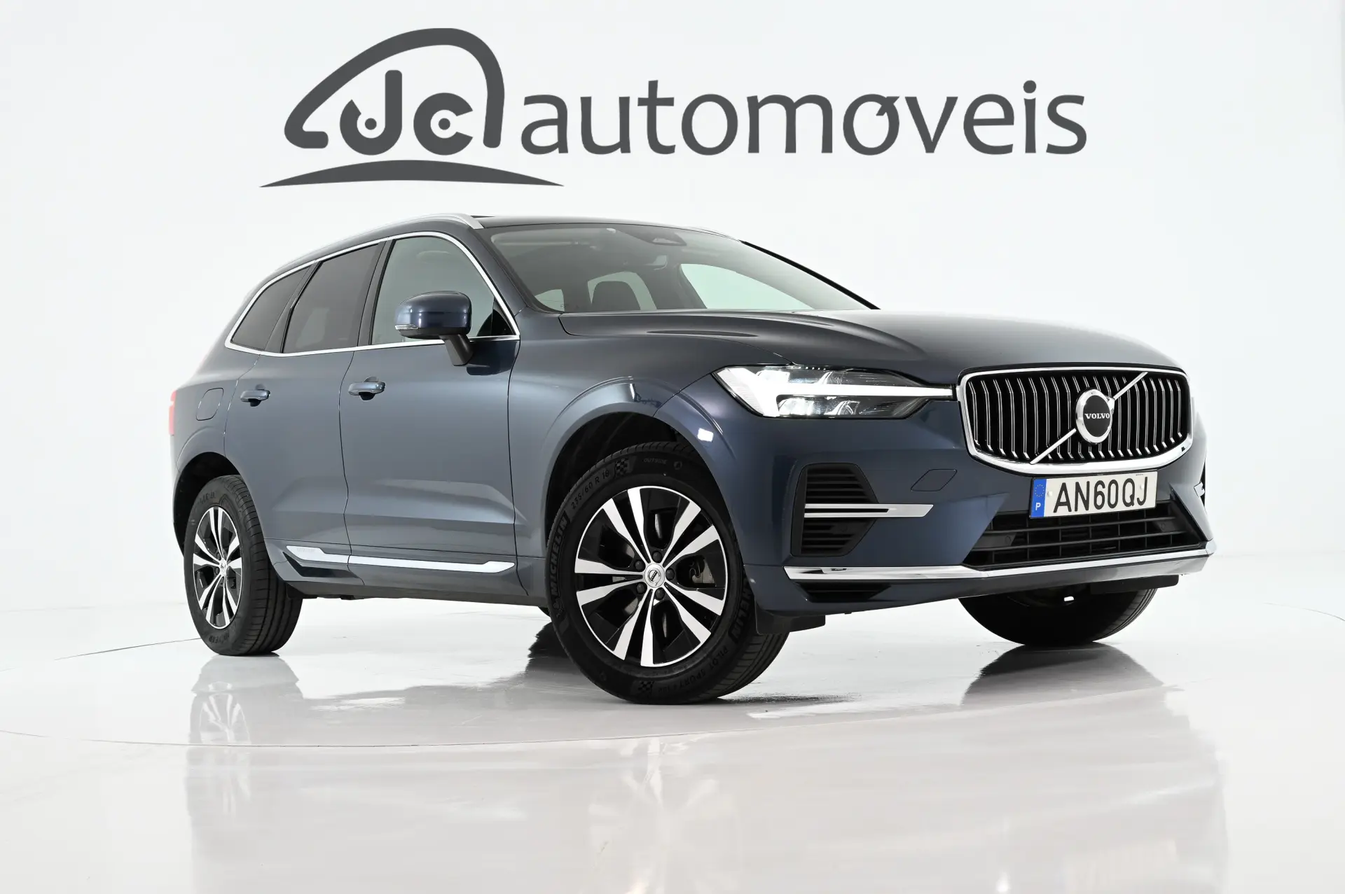 Volvo XC 60 2.0 T6 PHEV Inscription Expression AWD 34