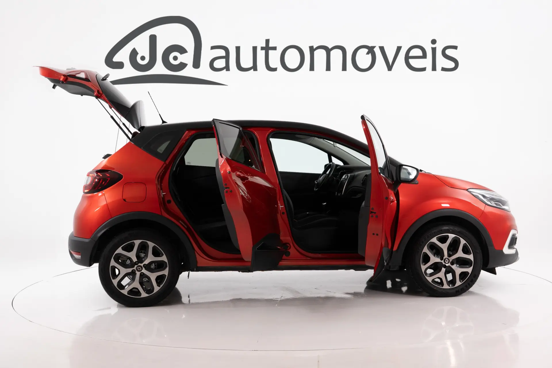 Renault Captur Outro 6
