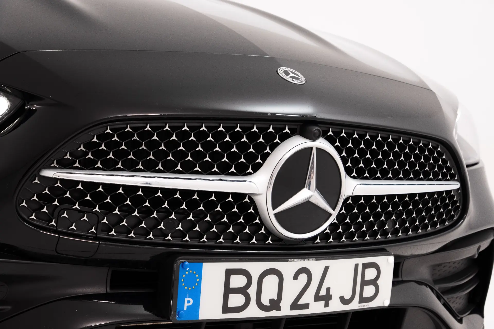 Mercedes-Benz C 300 e AMG Line 14