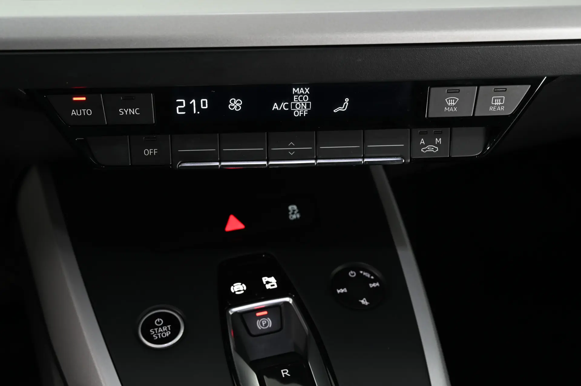 Audi Q4 e-tron 40 82 kWH 25