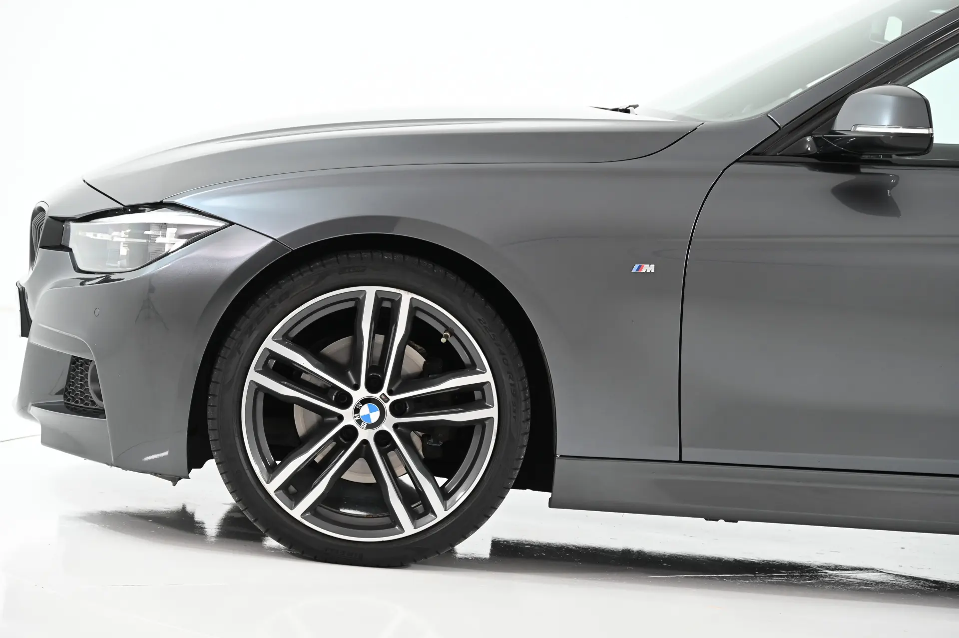 BMW 320 d Pack M Auto 13