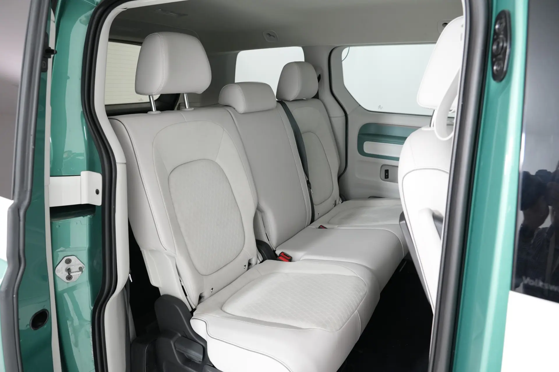 Volkswagen ID.Buzz Pro 43