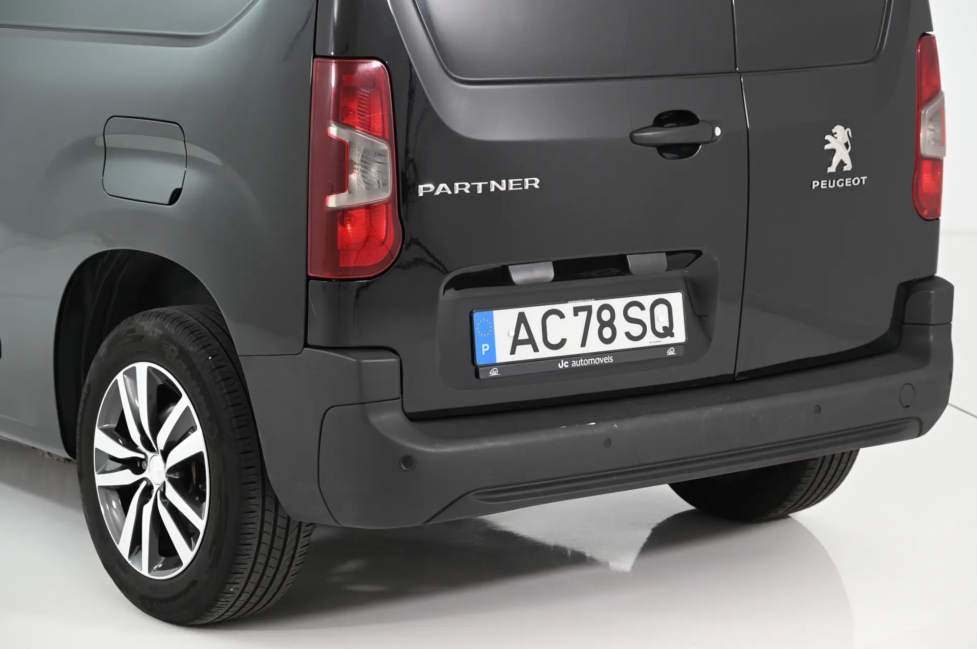 Peugeot Partner 1.5 BlueHdi Standard 9