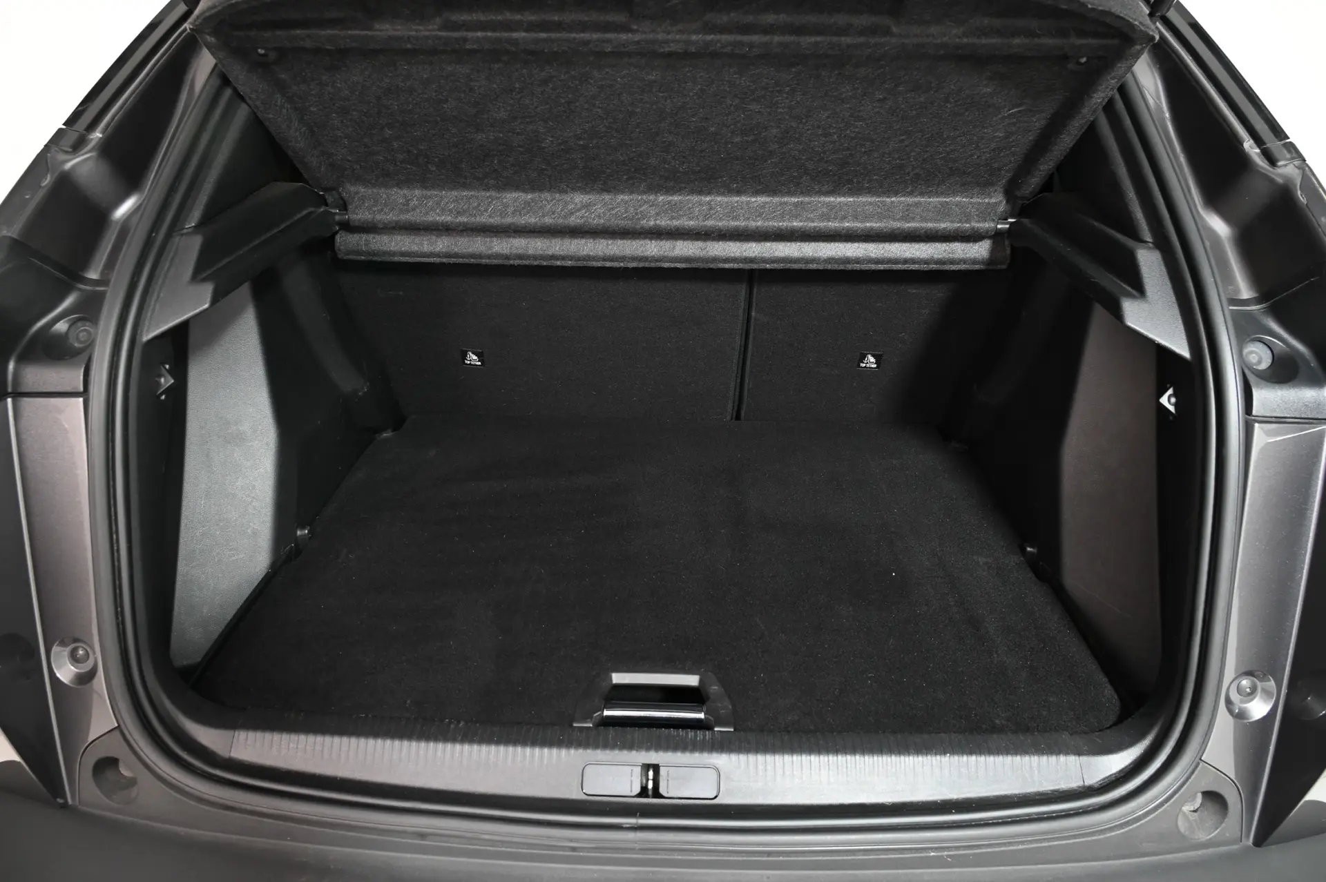 Peugeot 2008 1.2 PureTech Allure Pack 9