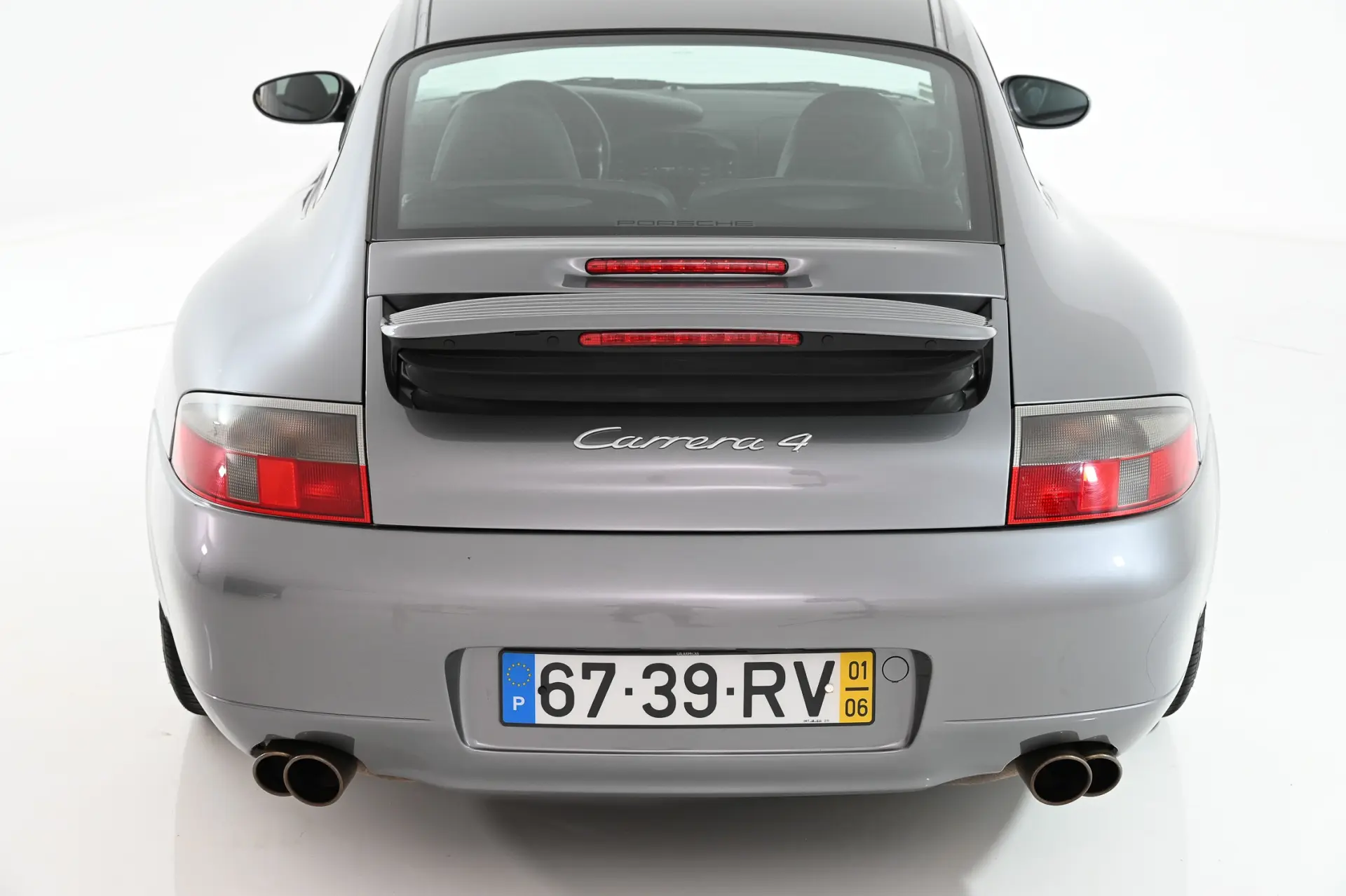 Porsche 911 (996) Carrera 4 Coupé 10