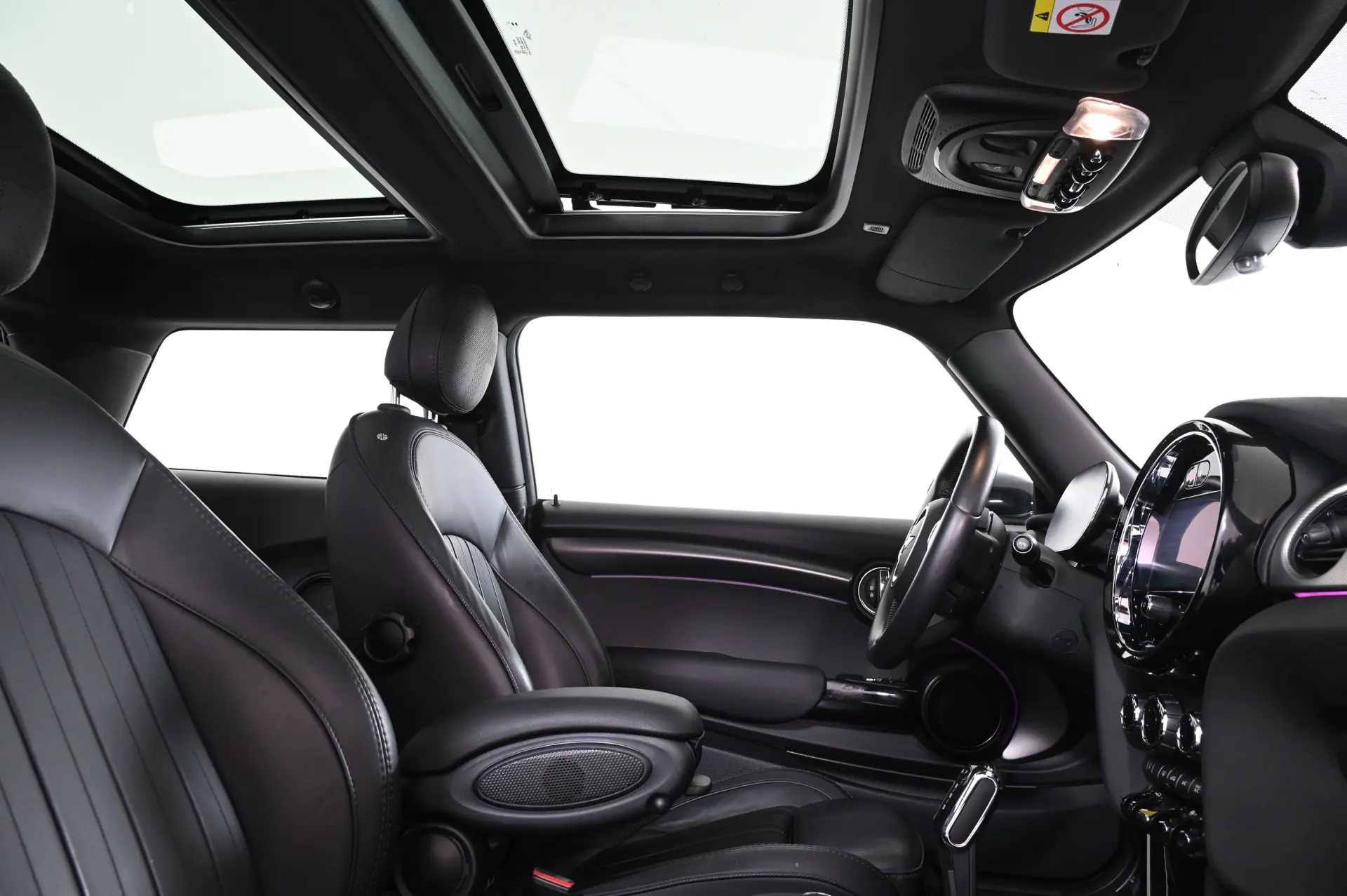 MINI 3 Portas Cooper SE 21