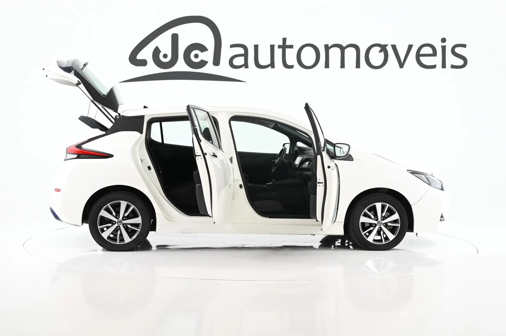 Nissan Leaf Acenta 6