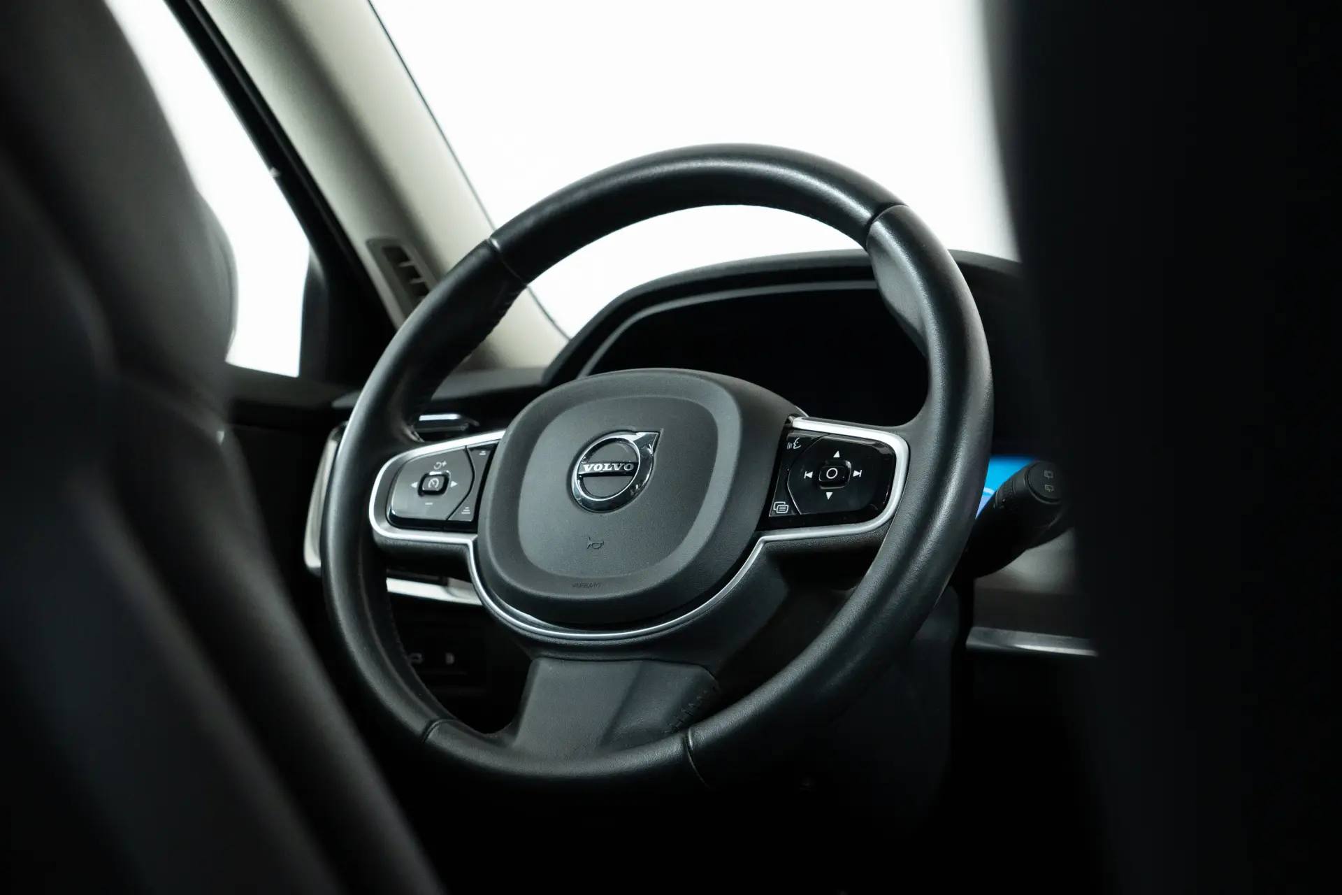 Volvo V90 2.0 T6 PHEV Inscription Expression AWD 17
