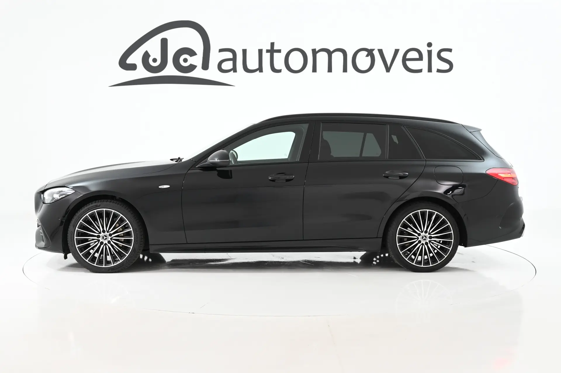 Mercedes-Benz C 300 de AMG Line 7