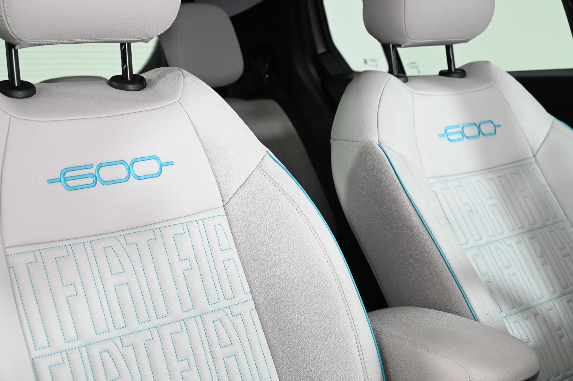 Fiat 600e 54 kWh La Prima 24