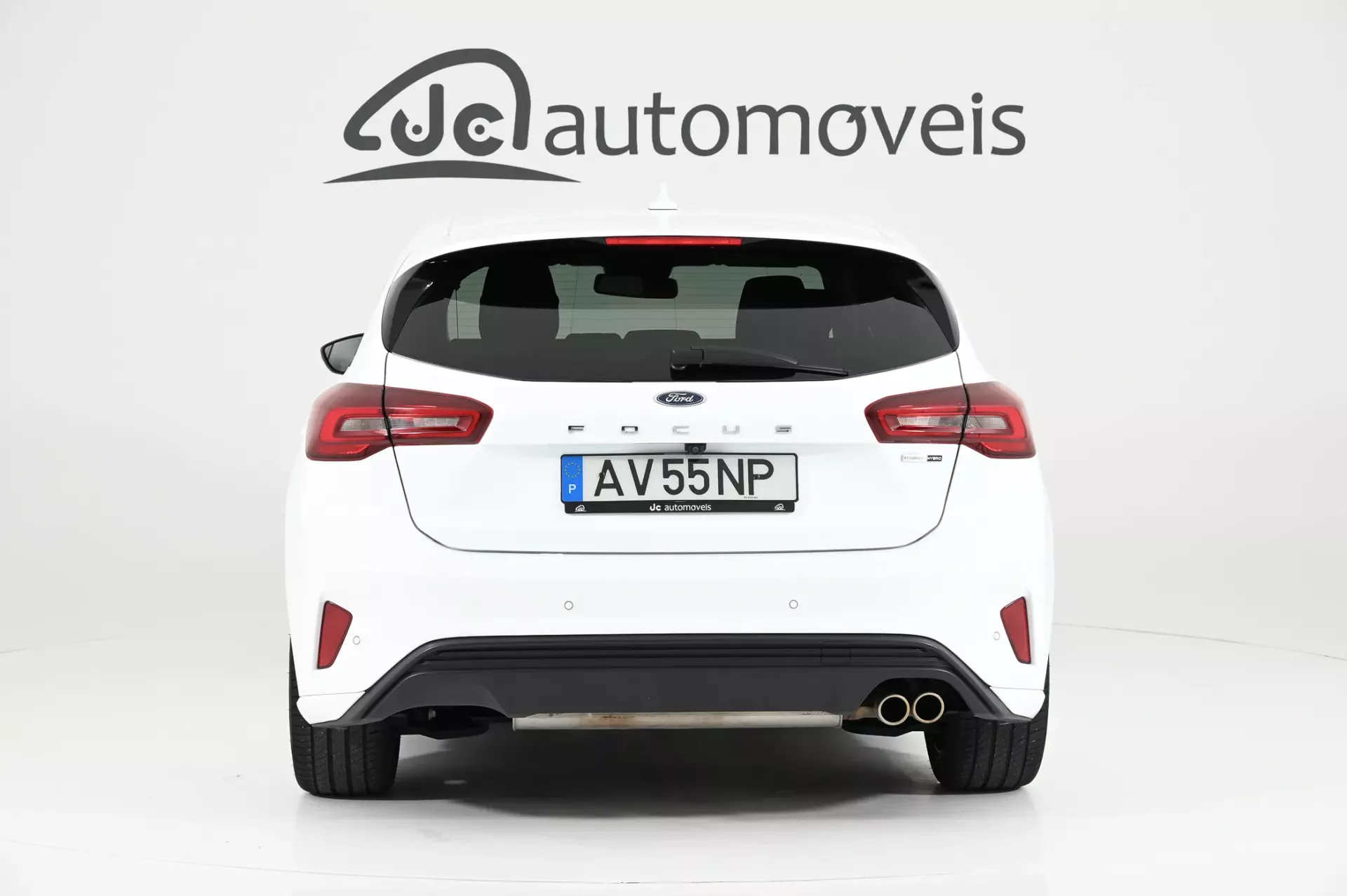 Ford Focus 1.0 EcoBoost MHEV ST-Line X 8