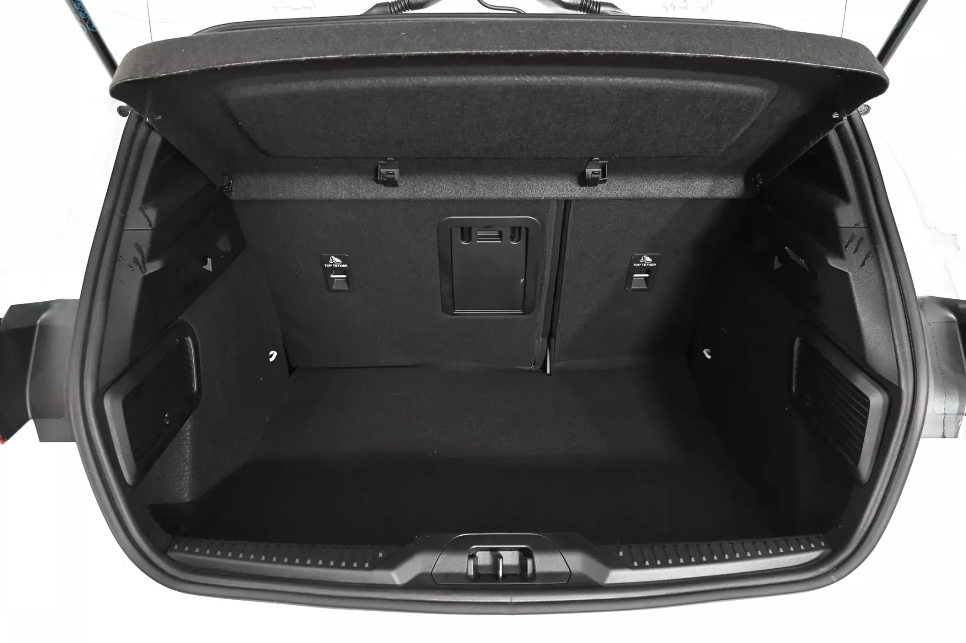 Ford Focus 1.0 EcoBoost MHEV ST-Line X 12