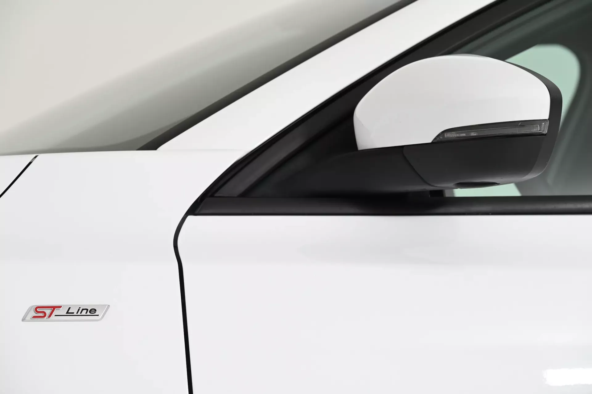 Ford Focus 1.0 EcoBoost MHEV ST-Line X 13