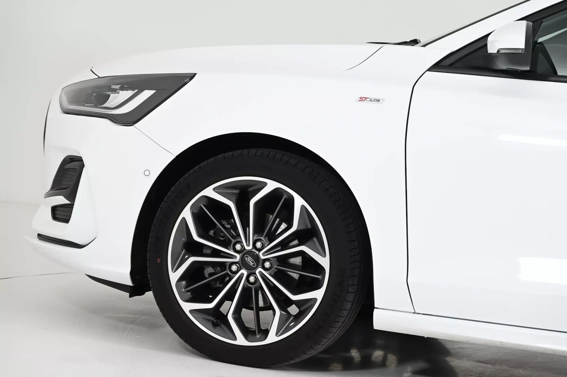 Ford Focus 1.0 EcoBoost MHEV ST-Line X 15