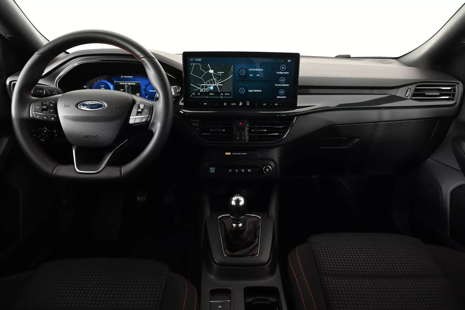 Ford Focus 1.0 EcoBoost MHEV ST-Line X 18