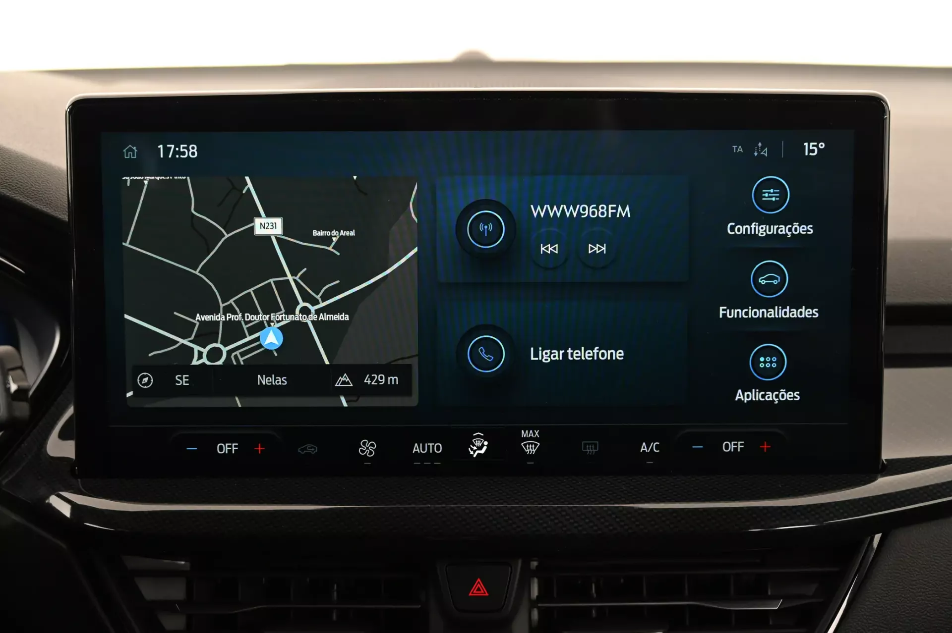 Ford Focus 1.0 EcoBoost MHEV ST-Line X 22