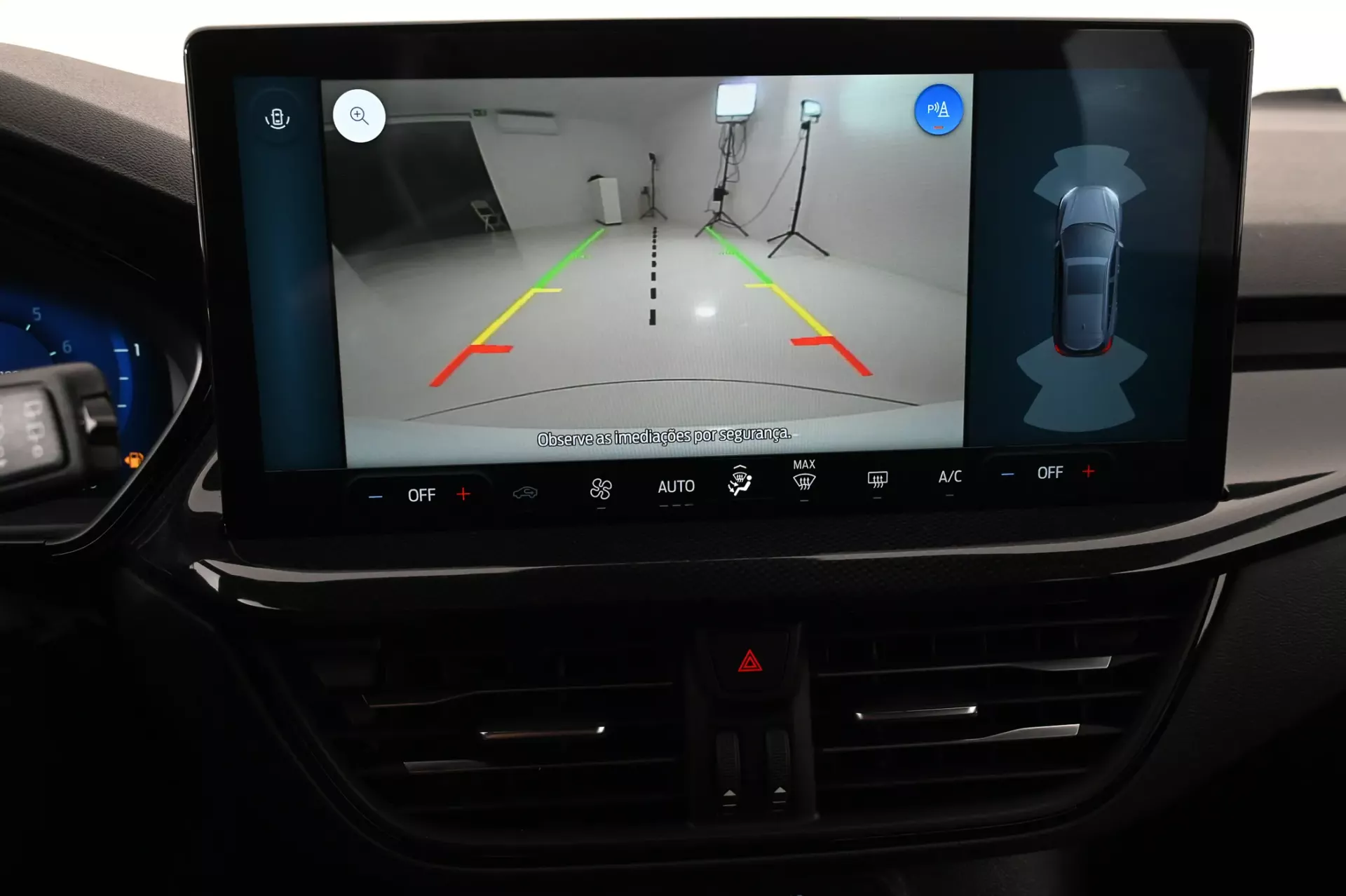 Ford Focus 1.0 EcoBoost MHEV ST-Line X 23