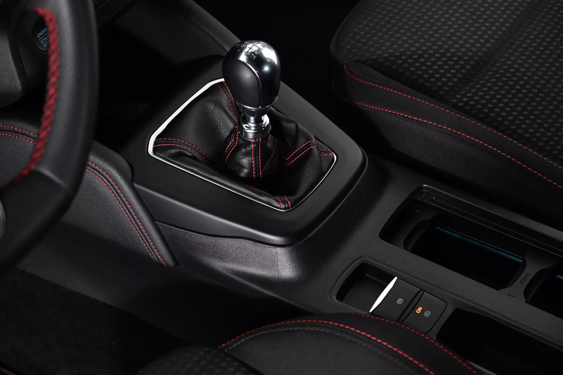 Ford Focus 1.0 EcoBoost MHEV ST-Line X 29